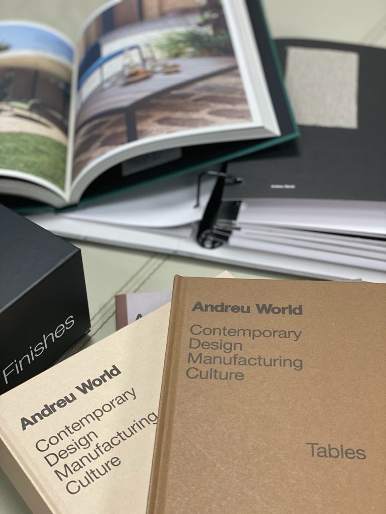 DISTRIBUIDORES DE LA PRESTIGIOSA MARCA ANDREU WORLD