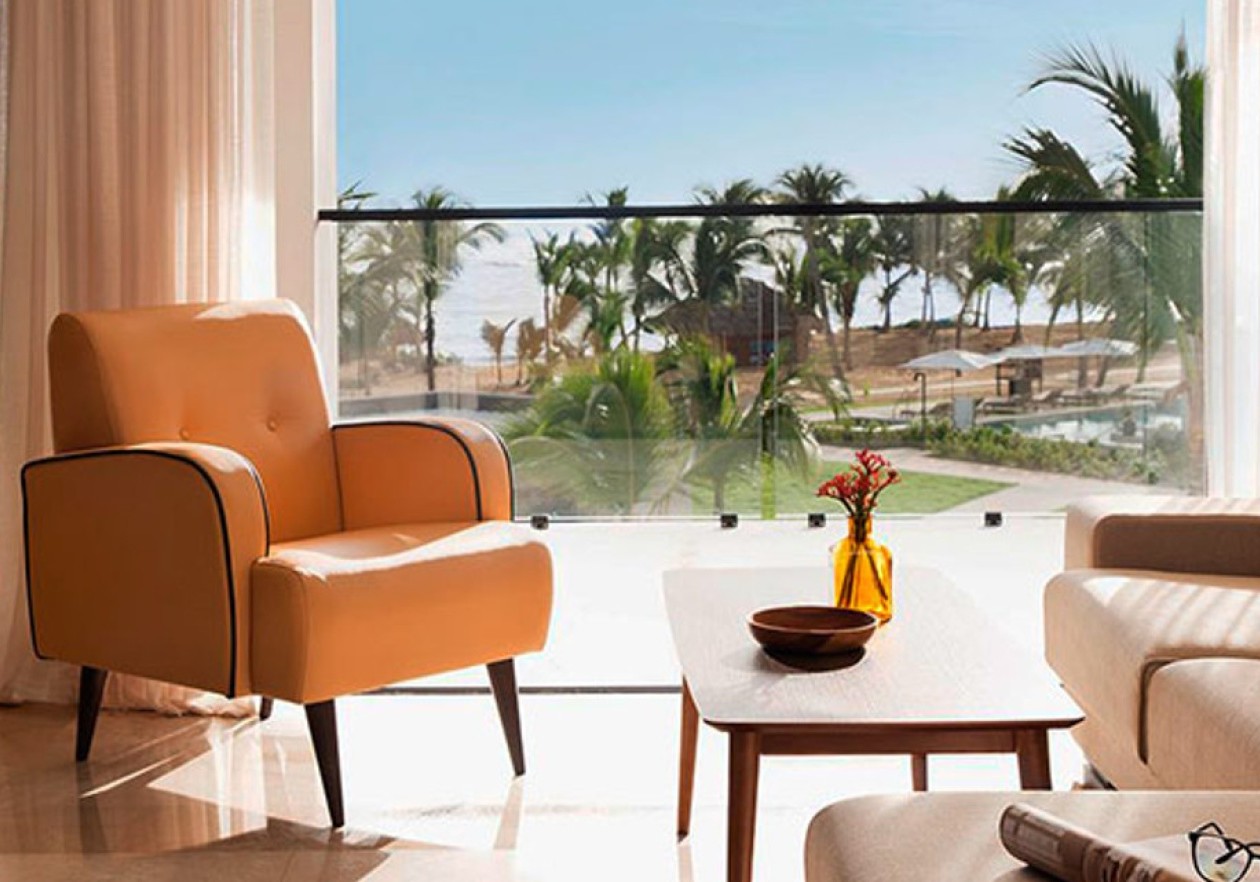 EXCELLENCE EL CARMEN *****
